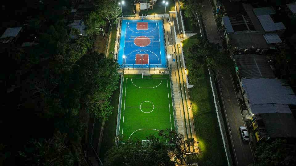 nuevo-polideportivo-transforma-el-centro-de-santa-catarina-masahuat-y-beneficia-a-miles-de-habitantes